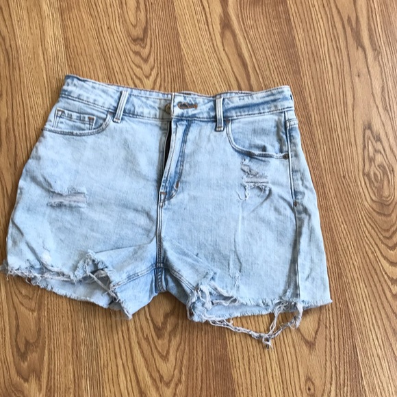 Old navy high rise secret slim shorts size 6 - Picture 2 of 6